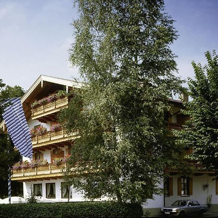 Gaestehaus Pfatischer Hotel Fewo Rottach-Egern Exterior photo