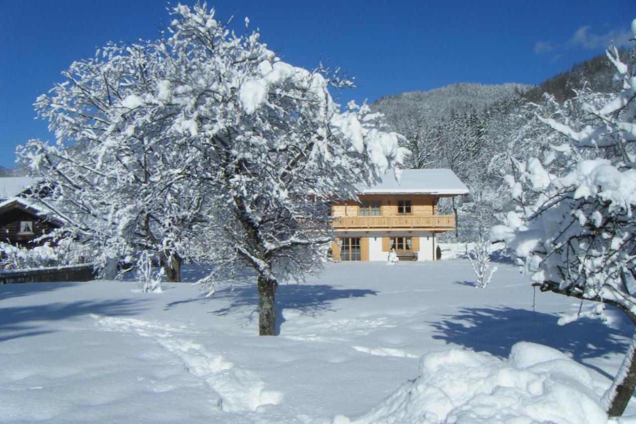 Gaestehaus Pfatischer Hotel Fewo Rottach-Egern Exterior photo